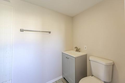 580 Amherst Ln, Hoffman Estates, IL 60169 photo 9