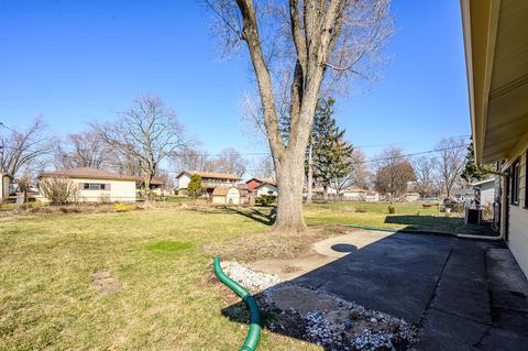 580 Amherst Ln, Hoffman Estates, IL 60169 photo 11