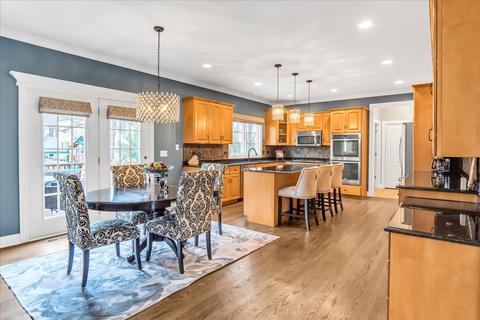 3807 Looking Post Ct, Naperville, IL 60564 photo 10