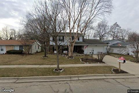 148 Mulford Dr, Elgin, IL 60120 photo 1