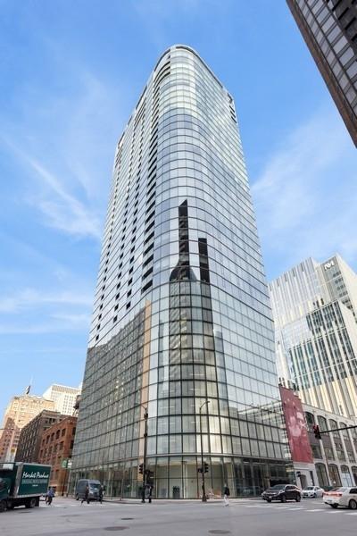 600 N Fairbanks Ct #2905, Chicago, IL 60611