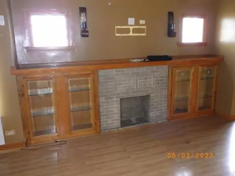 20 E 123rd St, Chicago, IL 60628 photo 4