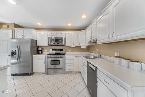 907 Glendale Rd, Glenview, IL 60025 photo 10