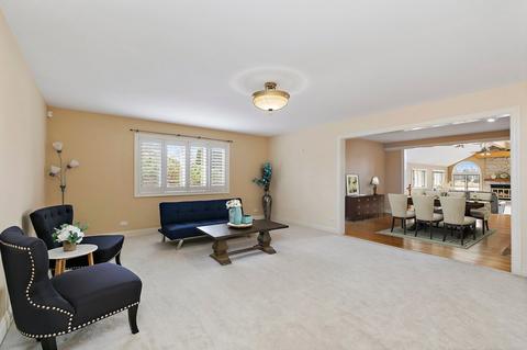 741 Braintree Ln, Bartlett, IL 60103 photo 11