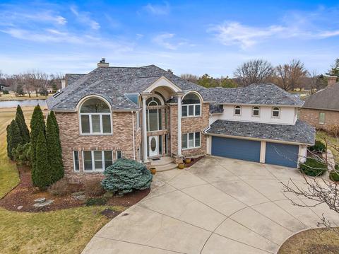 741 Braintree Ln, Bartlett, IL 60103 photo 1
