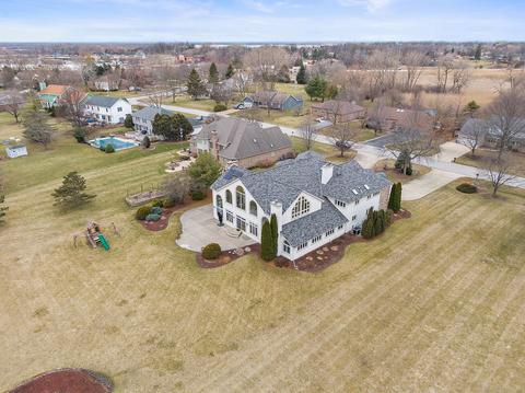 741 Braintree Ln, Bartlett, IL 60103 photo 69