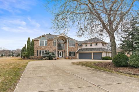 741 Braintree Ln, Bartlett, IL 60103 photo 78