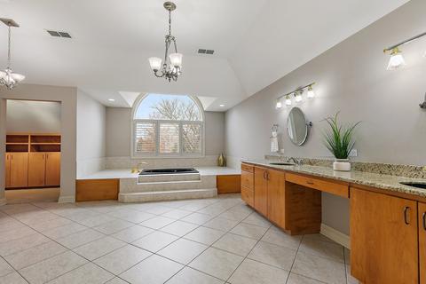 741 Braintree Ln, Bartlett, IL 60103 photo 50