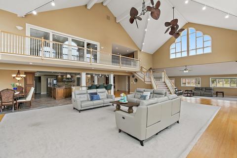 741 Braintree Ln, Bartlett, IL 60103 photo 20
