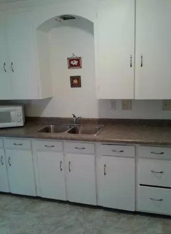 760 E Main St, Morris, IL 60450 photo 9
