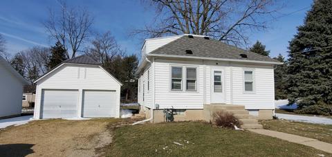 303 N Cherry Ave, Polo, IL 61064