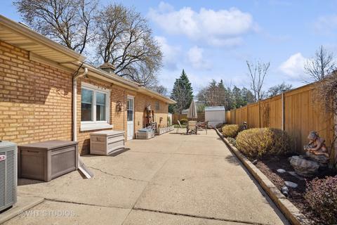 2703 Eisenhower Dr, Des Plaines, IL 60018 photo 19