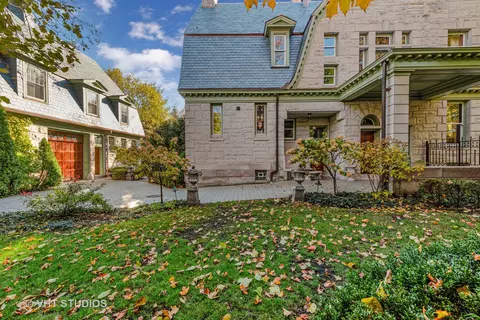 1101 Forest Ave, Evanston, IL 60202 photo 50