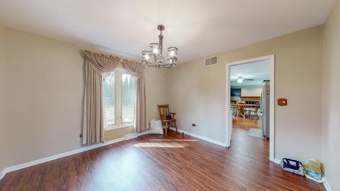 2 S680 Cree Ln, Wheaton, IL 60189 photo 6
