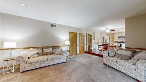 2 S680 Cree Ln, Wheaton, IL 60189 photo 11