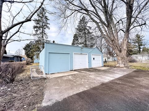 627 Illinois Ave, Elgin, IL 60120 photo 12