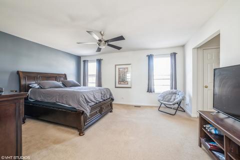 3047 Marion St, Elgin, IL 60124 photo 6