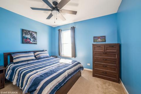 3047 Marion St, Elgin, IL 60124 photo 7