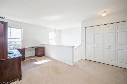 3047 Marion St, Elgin, IL 60124 photo 9
