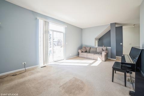 3047 Marion St, Elgin, IL 60124 photo 3