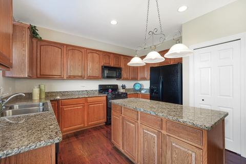 25754 Meadowland Cir, Plainfield, IL 60585 photo 9