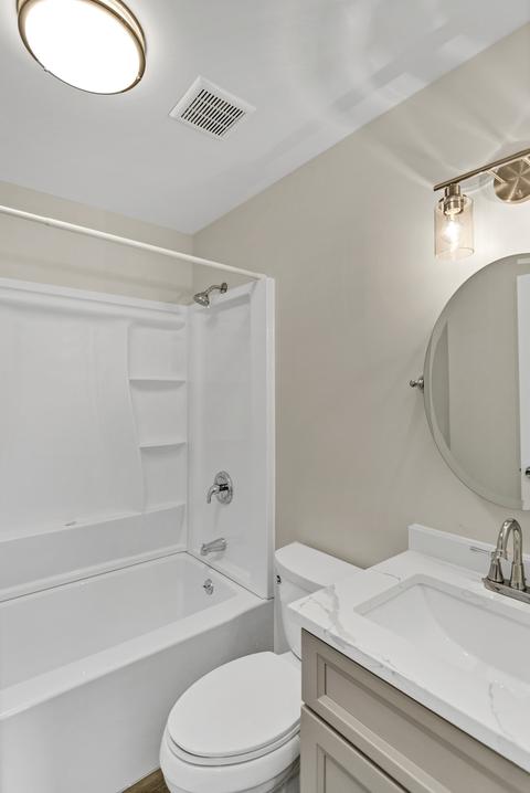 1198 Waltham Ln, Bartlett, IL 60103 photo 25