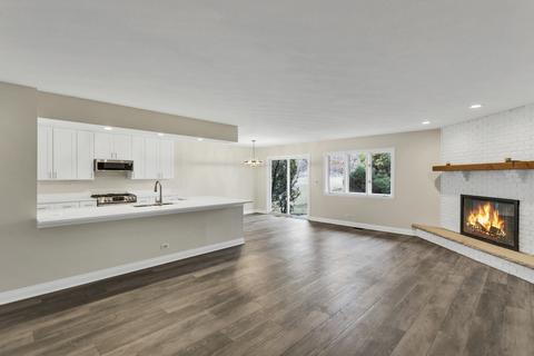 1198 Waltham Ln, Bartlett, IL 60103 photo 7