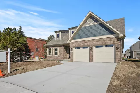 9438 Maria Ln, Orland Park, IL 60467