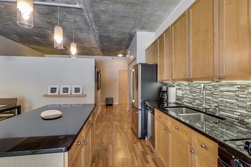  321 S Sangamon St #308, Chicago, IL 60607 photo 12
