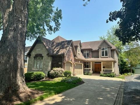 438 S Sleight St, Naperville, IL 60540
