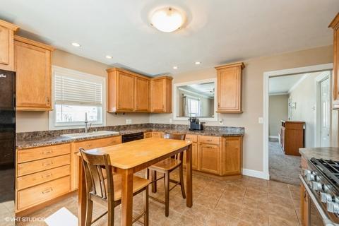 205 E Blackman St, Harvard, IL 60033 photo 5