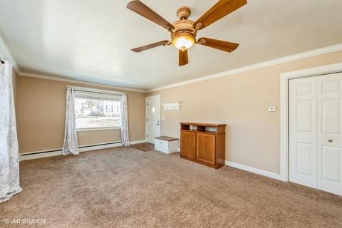 205 E Blackman St, Harvard, IL 60033 photo 2
