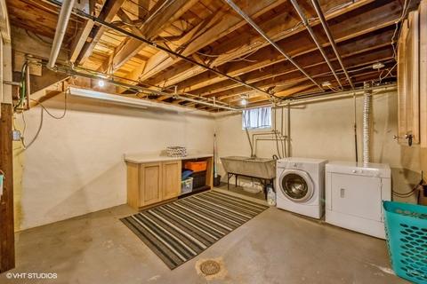 205 E Blackman St, Harvard, IL 60033 photo 12