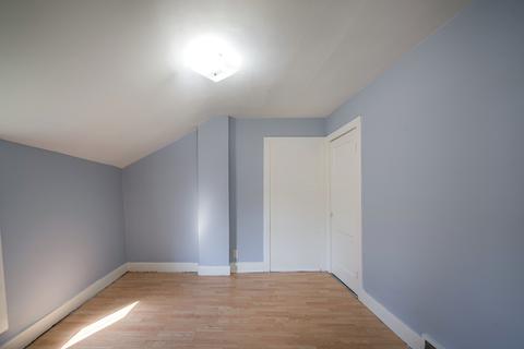 619 Simms St, Aurora, IL 60505 photo 10