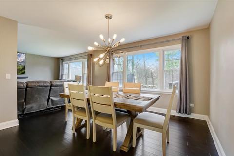 1205 Royal Blvd, Elgin, IL 60123 photo 4