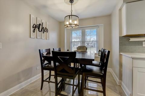 1205 Royal Blvd, Elgin, IL 60123 photo 9