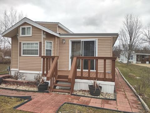 5396 Woodhaven Lks, Sublette, IL 61367