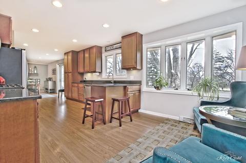 28016 N Lakeview Cir N, Mchenry, IL 60051 photo 4