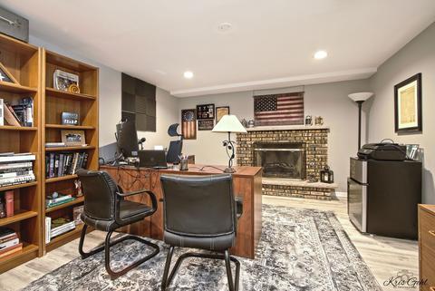 28016 N Lakeview Cir N, Mchenry, IL 60051 photo 17