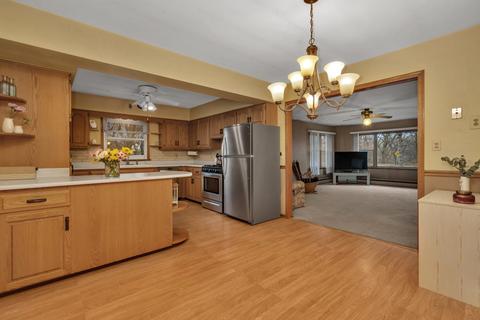 1835 E North St, Morris, IL 60450 photo 7