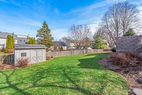 4 Crofton Ct, Cary, IL 60013 photo 32