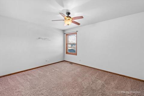 4 Crofton Ct, Cary, IL 60013 photo 22