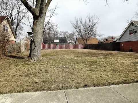 245 Frederick Dr, Chicago Heights, IL 60411