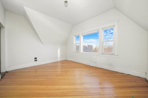 419 E 42nd St, Chicago, IL 60653 photo 38