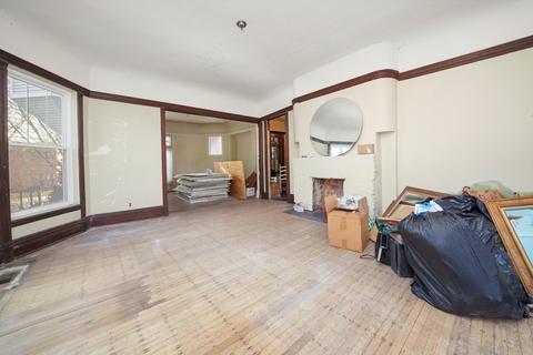 419 E 42nd St, Chicago, IL 60653 photo 21