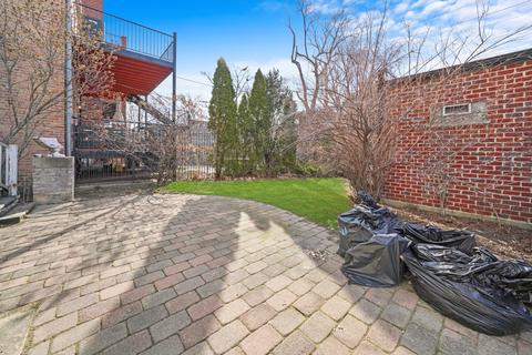 419 E 42nd St, Chicago, IL 60653 photo 2
