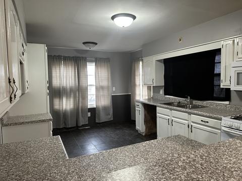 326 Meltzer Ave, Walnut, IL 61376 photo 8