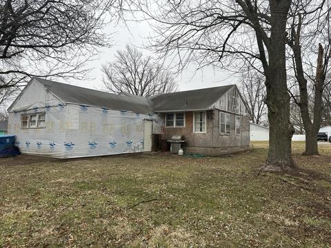 326 Meltzer Ave, Walnut, IL 61376 photo 3