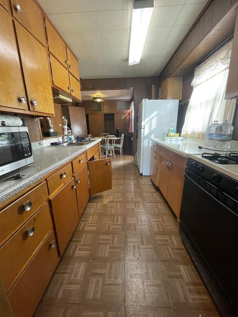 774 N Webster Cir E, Kankakee, IL 60901 photo 5