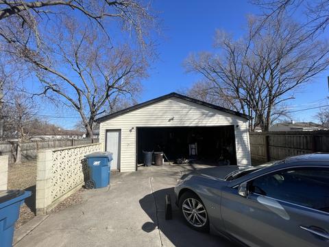 774 N Webster Cir E, Kankakee, IL 60901 photo 12